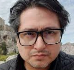 “Todo lo que existe ha sido imaginado por los poetas”, según Alva